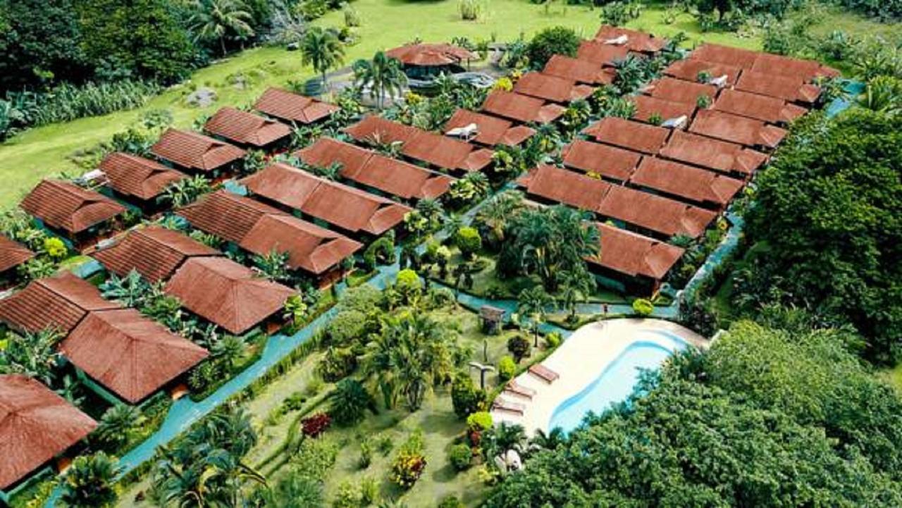 Hotel Arenal Montechiari La Fortuna Exterior photo