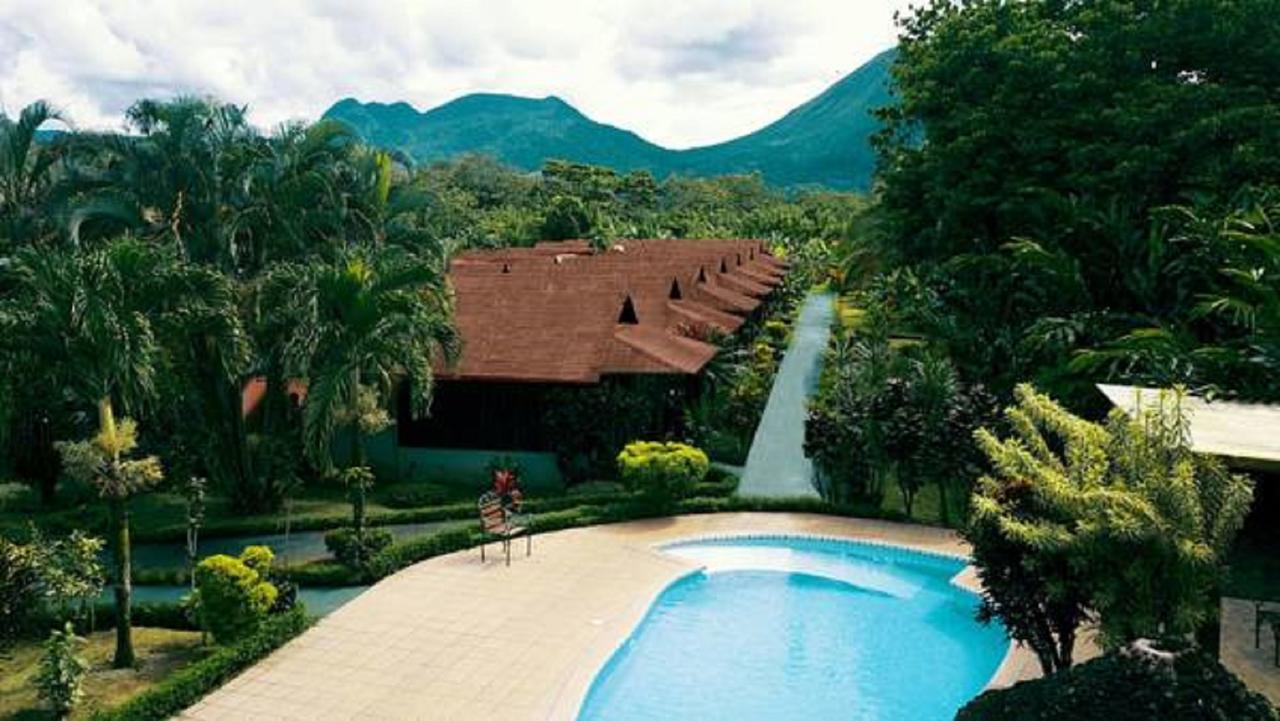 Hotel Arenal Montechiari La Fortuna Exterior photo