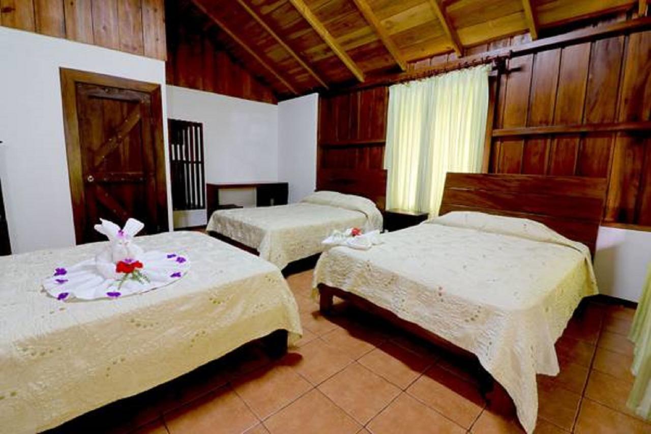 Hotel Arenal Montechiari La Fortuna Exterior photo