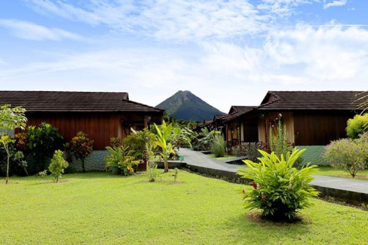 Hotel Arenal Montechiari La Fortuna Exterior photo