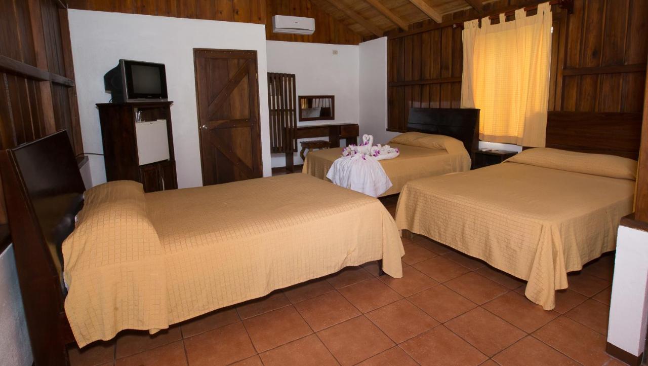 Hotel Arenal Montechiari La Fortuna Exterior photo
